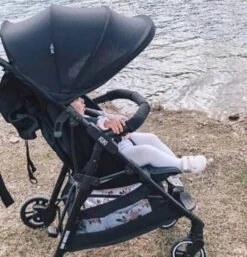 Baby Monsters Kuki Lightweight (5.2kg) Pushchair Stroller - Black -Best Baby Sale Store 20 54 020LSimage2